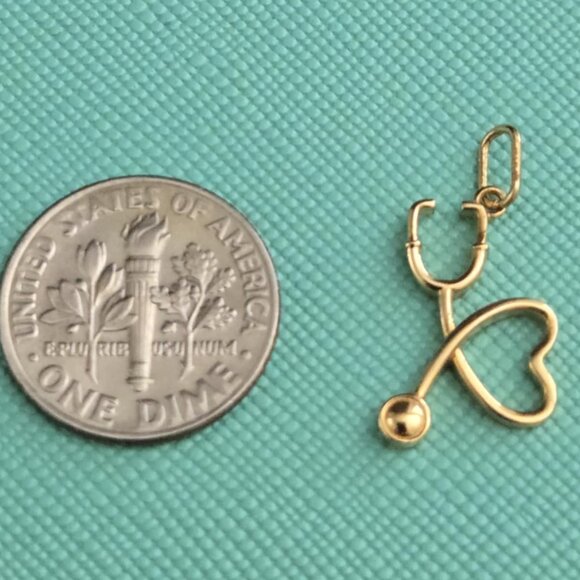 18k gold pendant stethoscope heart design - Picture 14 of 16